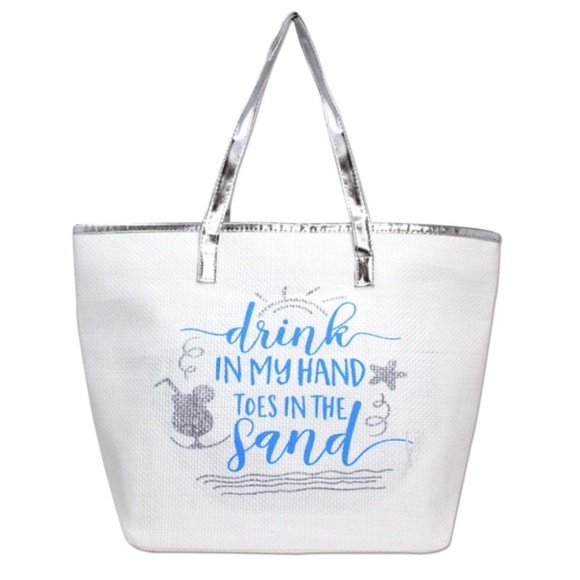 BOUTIQUE Handbags - NWT  Fun & Unique Beach/Pool/Summer Tote Bag